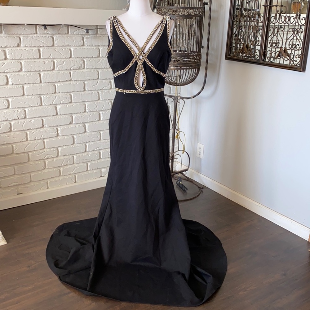 SHERRI HILL 51069 BLACK EVENING DRESS DIAMONDS 10